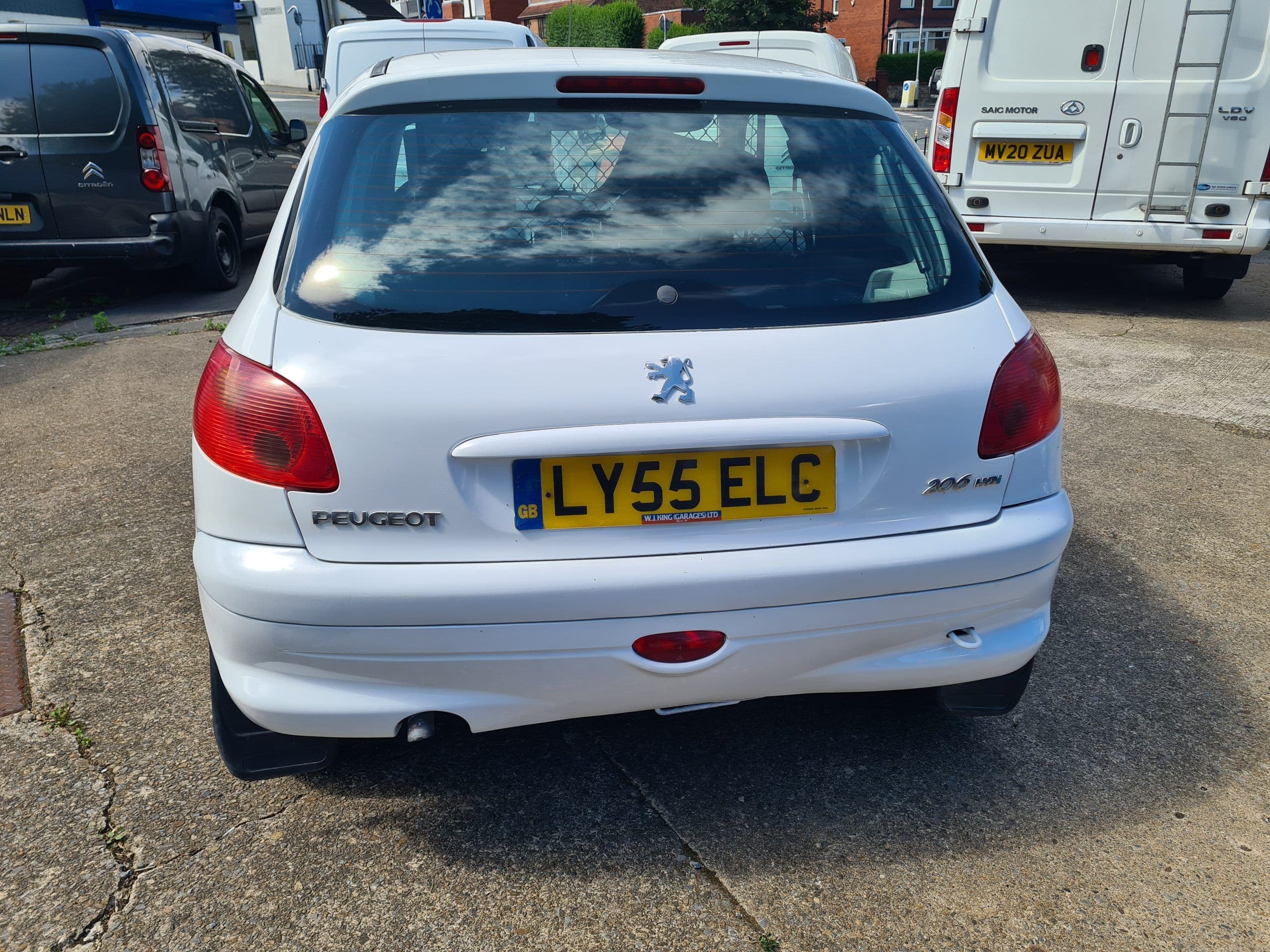 PEUGEOT 206 1.4 HDI VAN - Image 4