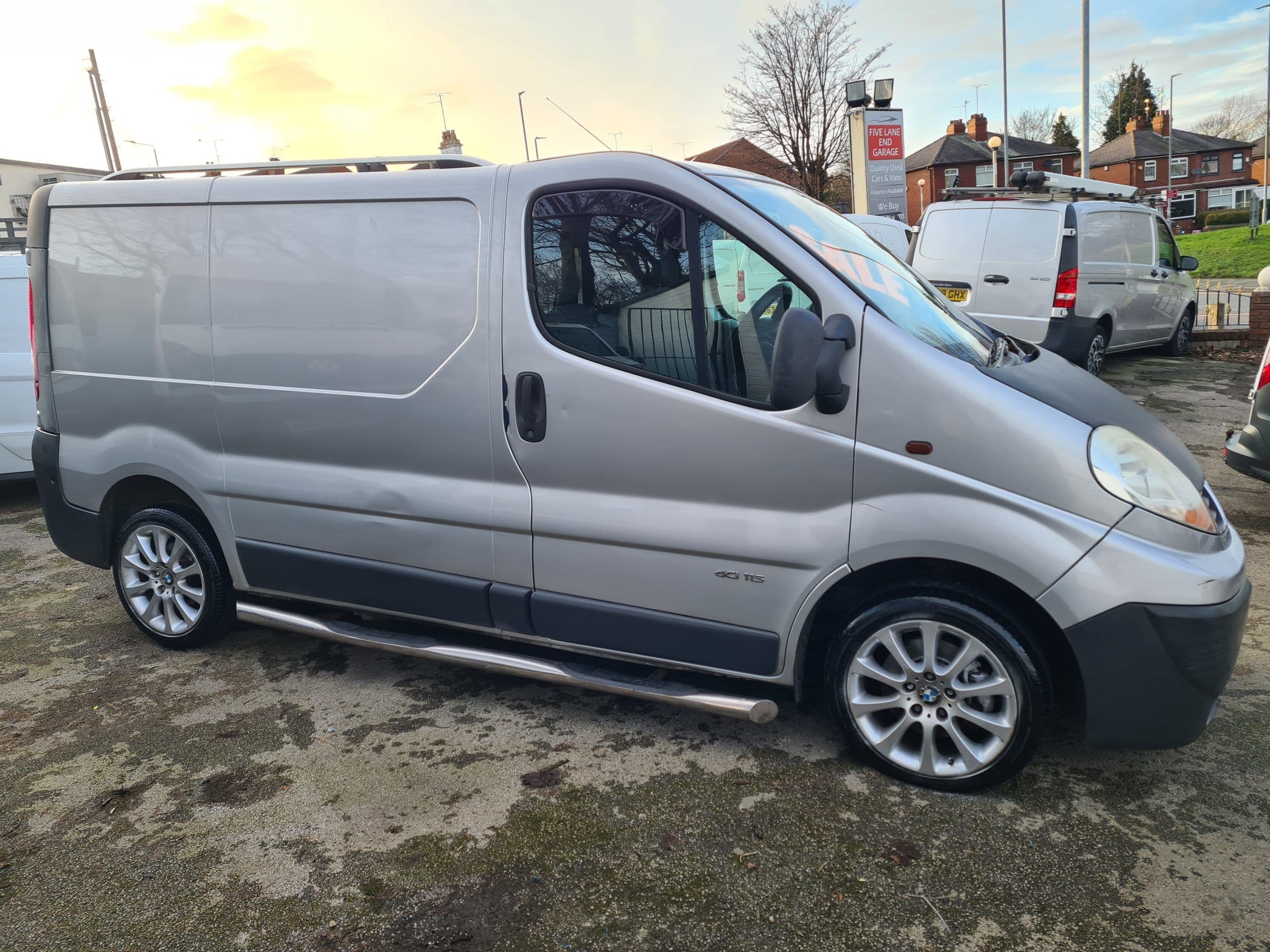 2007 RENAULT TRAFIC FULL CAMPER CONVERSION