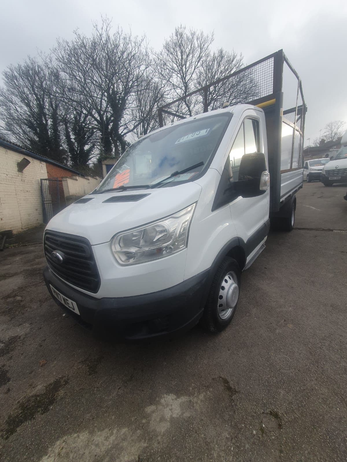 2017 FORD TRANSIT 2.2 TDCI BOX TIPPER - Image 5